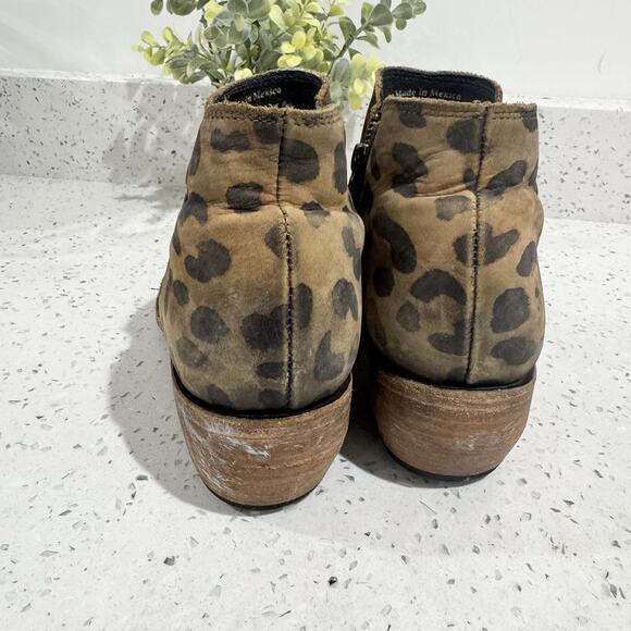 Women’s Liberty Black Women's Distressed Chita Miel Bootie Cheetah Leopard 9.5 - Picture 7 of 7